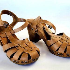 Women's Charlotte Rusee - Brown - Clog Platform Heel/ Sandals - Size 8M
